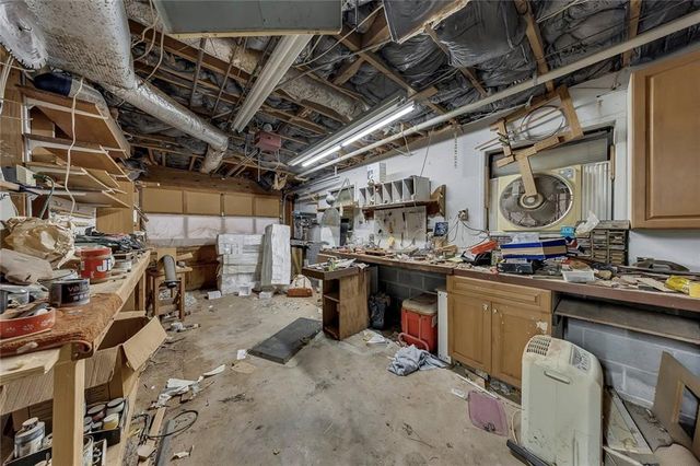 120 Emerald Cove Drive, Woodstock, GA 30189