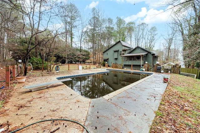 120 Emerald Cove Drive, Woodstock, GA 30189