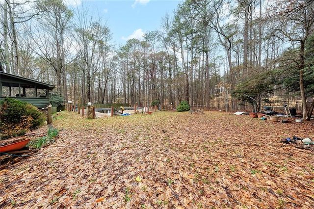 120 Emerald Cove Drive, Woodstock, GA 30189