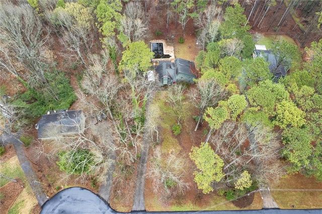 120 Emerald Cove Drive, Woodstock, GA 30189