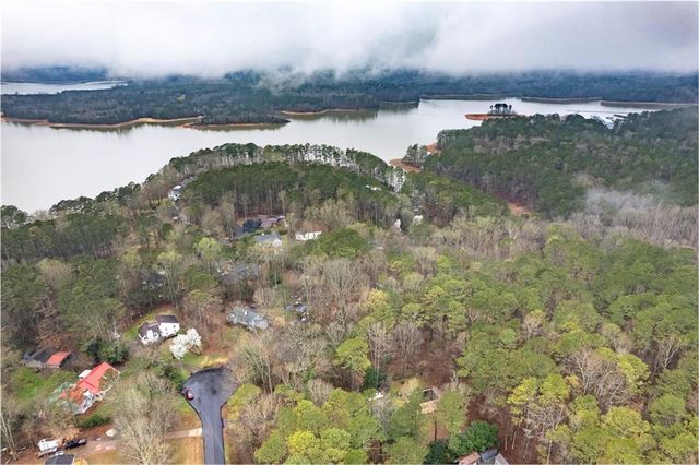 120 Emerald Cove Drive, Woodstock, GA 30189