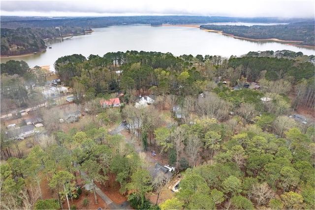 120 Emerald Cove Drive, Woodstock, GA 30189