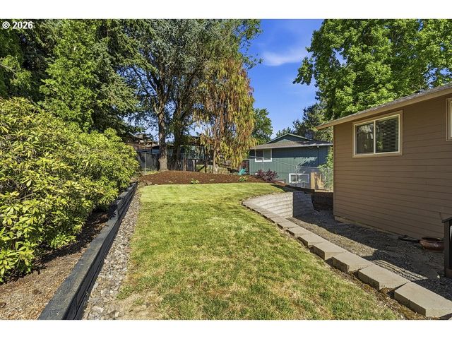 227 Ne PALOMA Ct, Gresham, OR 97030