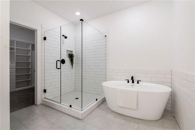 1040 Harper Drive, Alpharetta, GA 30076
