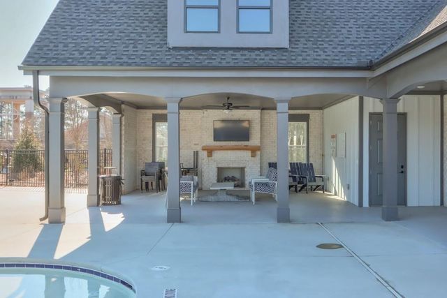 1040 Harper Drive, Alpharetta, GA 30076