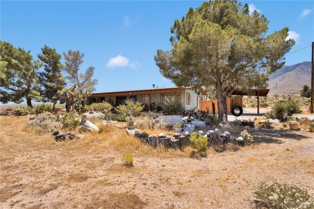 29229 Santa Rosa Road, Lucerne Valley, CA 92356