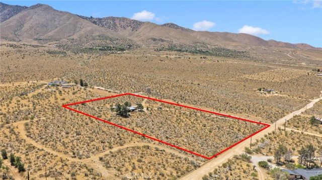29229 Santa Rosa Road, Lucerne Valley, CA 92356