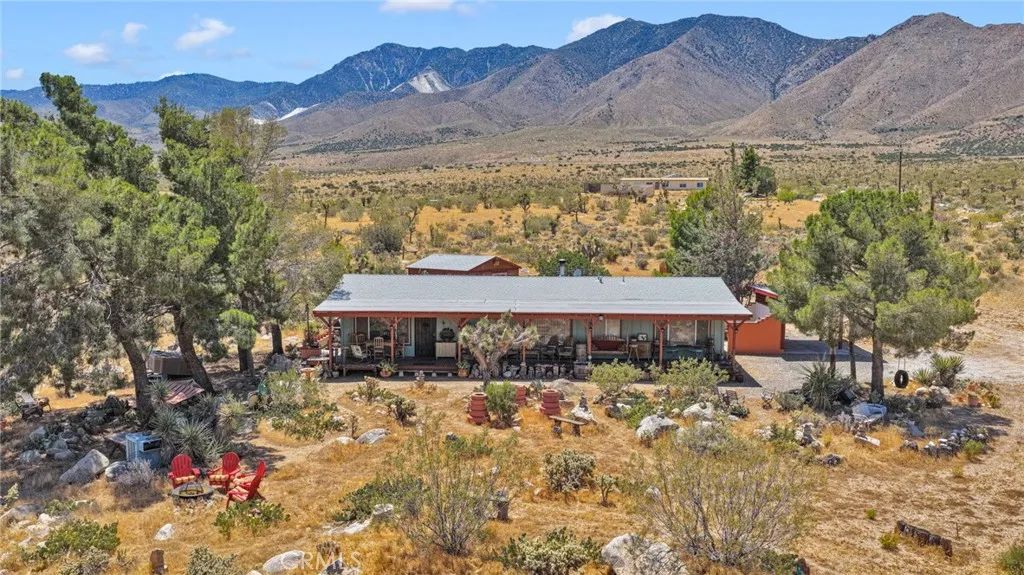 29229 Santa Rosa Road, Lucerne Valley, CA 92356