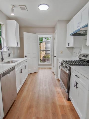 5603 Eagles Feather Lane, Riverdale, GA 30274