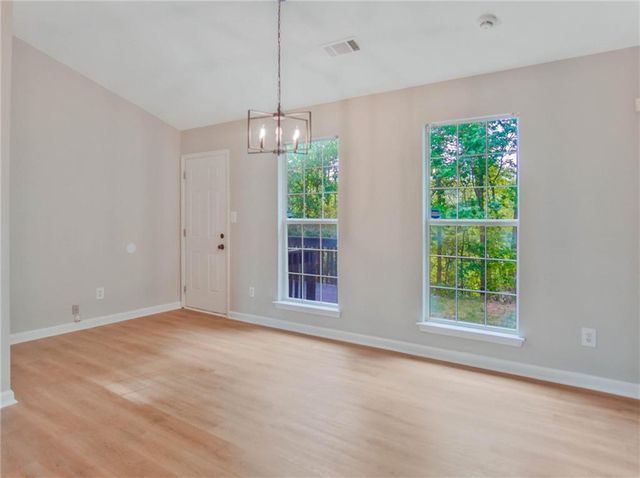 5603 Eagles Feather Lane, Riverdale, GA 30274