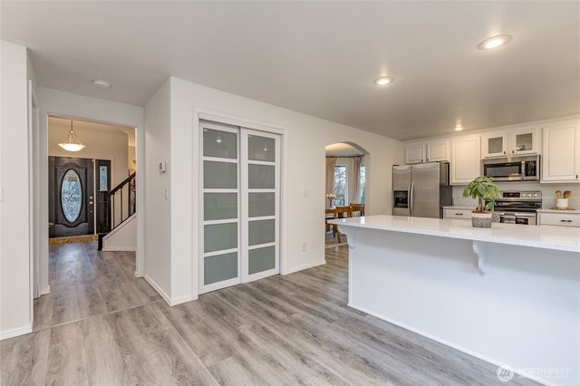 2803 31st Street SE, Puyallup, WA 98374