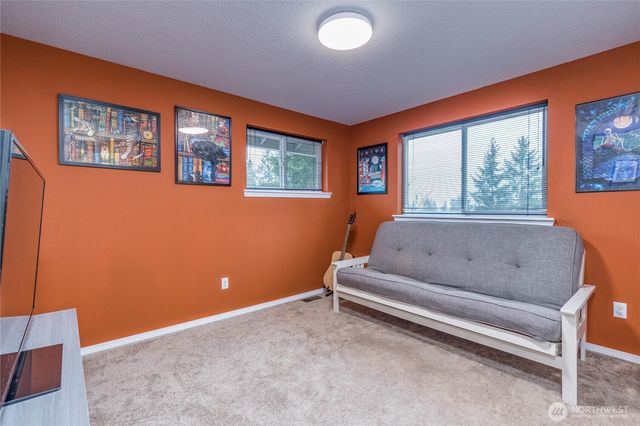 2803 31st Street SE, Puyallup, WA 98374