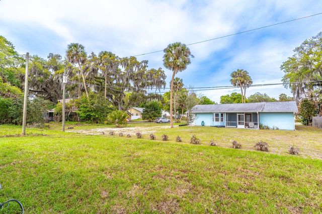 983 NW Pace Dr Drive NW, Palm Bay, FL 32907