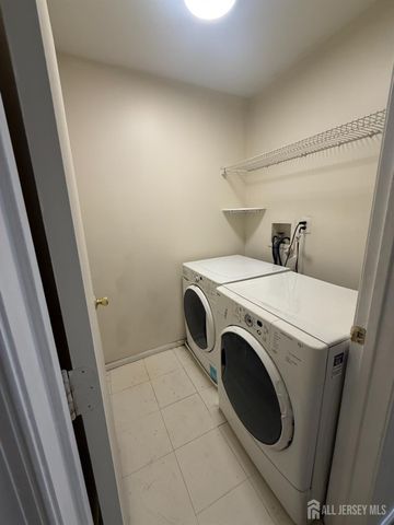 730 Harbortown Boulevard, Perth Amboy, NJ 08861