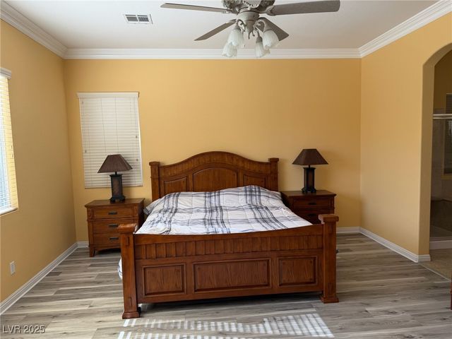 7163 Adobe Falls Court, Las Vegas, NV 89113