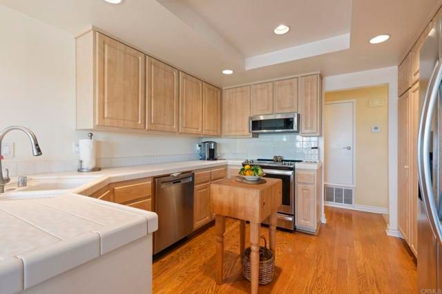 1238 Rue Saint Martin, San Marcos, CA 92078