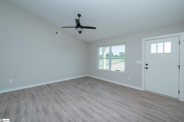 9892 Highway 252, Ware Shoals, SC 29662