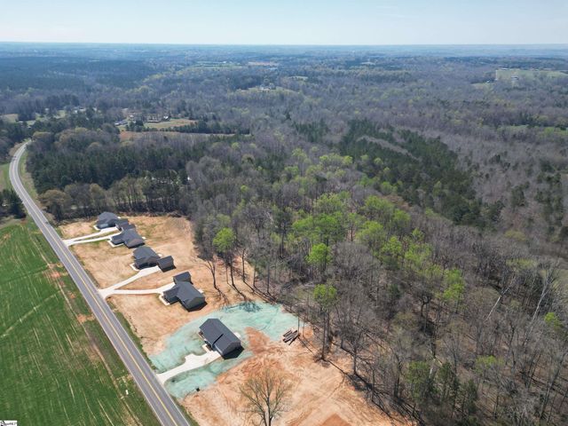 9892 Highway 252, Ware Shoals, SC 29662