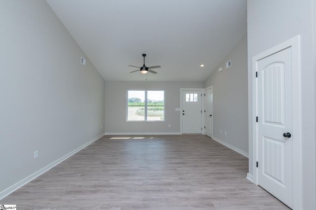 9892 Highway 252, Ware Shoals, SC 29662