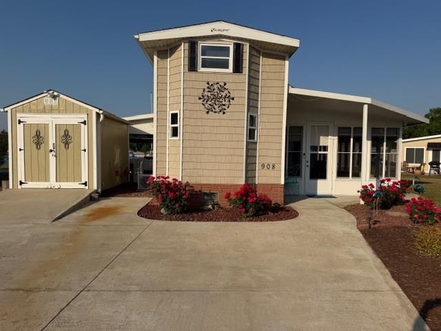 908 Draco Ct, Longs, SC 29568