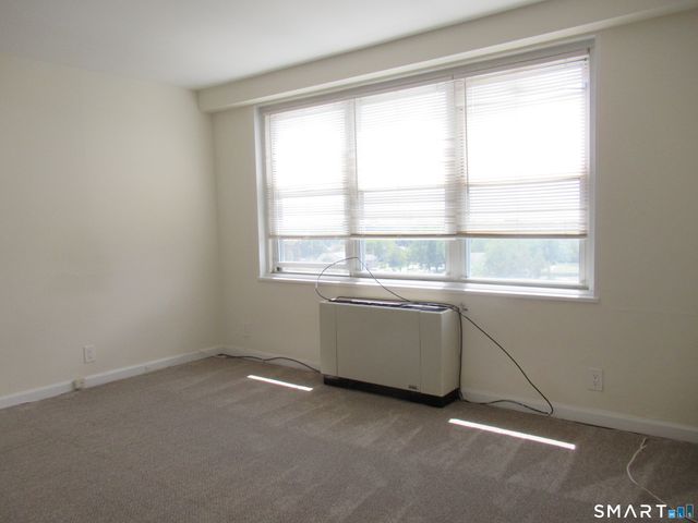 2625 Park Avenue 7P, Bridgeport, CT 06604