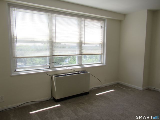 2625 Park Avenue 7P, Bridgeport, CT 06604