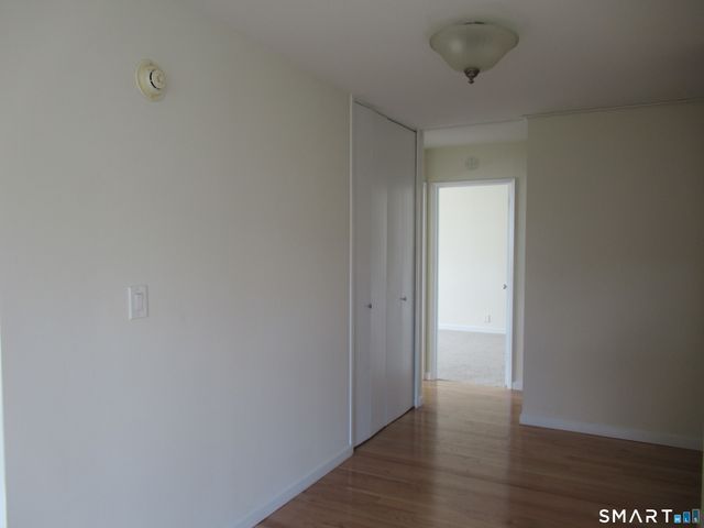 2625 Park Avenue 7P, Bridgeport, CT 06604
