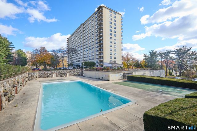 2625 Park Avenue 7P, Bridgeport, CT 06604