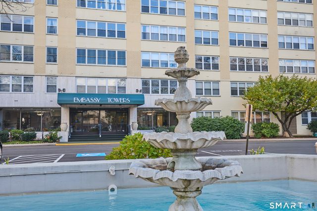 2625 Park Avenue 7P, Bridgeport, CT 06604
