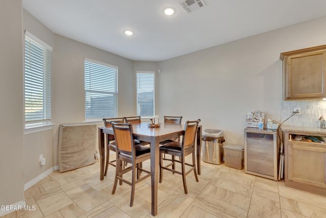 912 CRYSTAL DEER Drive, El Paso, TX 79928