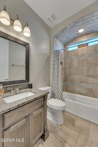 912 CRYSTAL DEER Drive, El Paso, TX 79928