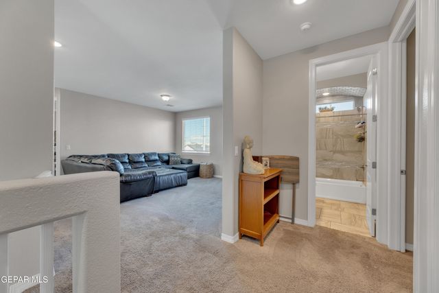 912 CRYSTAL DEER Drive, El Paso, TX 79928