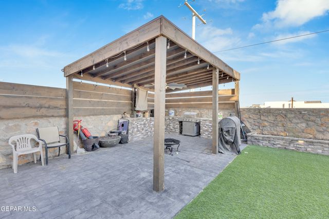 912 CRYSTAL DEER Drive, El Paso, TX 79928