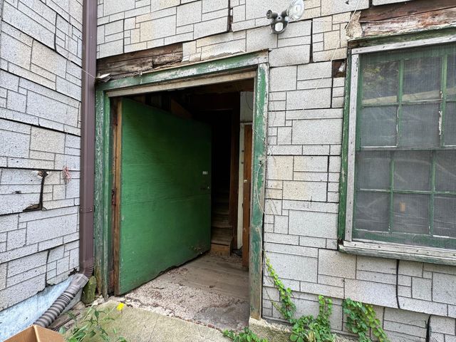 2251 S Troy Street, Chicago, IL 60623