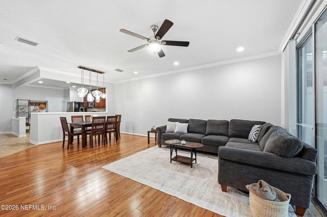 11247 CAMPFIELD Circle, Jacksonville, FL 32256