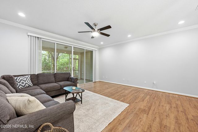 11247 CAMPFIELD Circle, Jacksonville, FL 32256