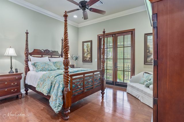 303 Bevly Lake, Bossier City, LA 71111