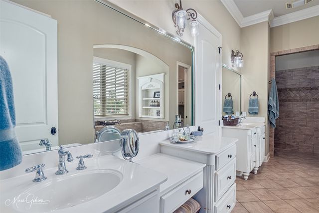 303 Bevly Lake, Bossier City, LA 71111