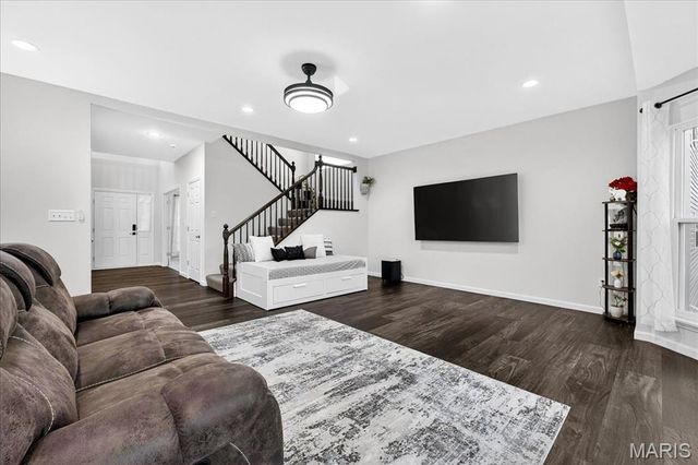 214 Liberty Valley Drive, Foristell, MO 63348