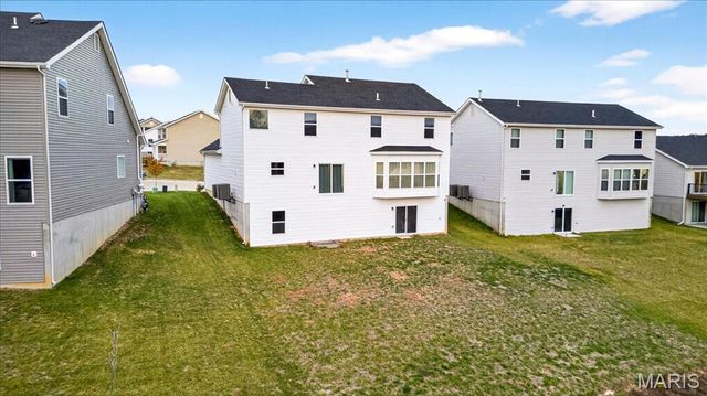 214 Liberty Valley Drive, Foristell, MO 63348