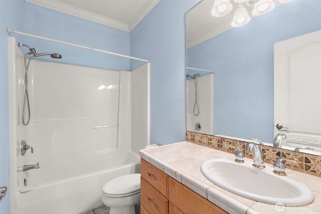 2929 S Fork Road, Raymond, WA 98577