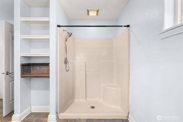 2929 S Fork Road, Raymond, WA 98577