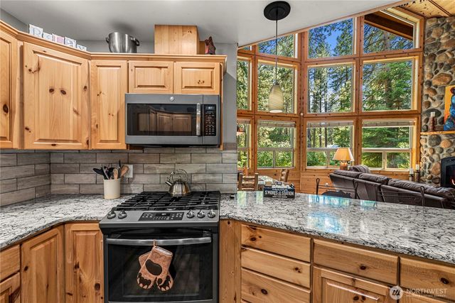 18880 Pine Loop, Leavenworth, WA 98826