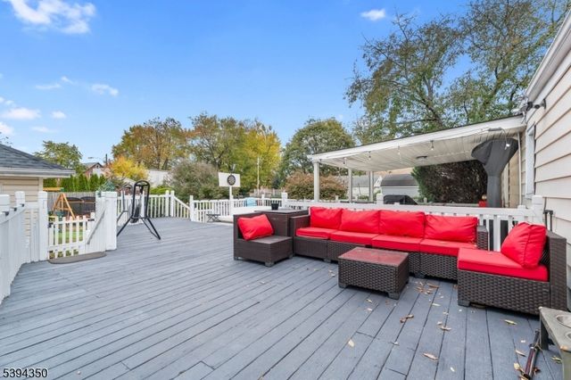 111 E 10Th St, Linden City, NJ 07036