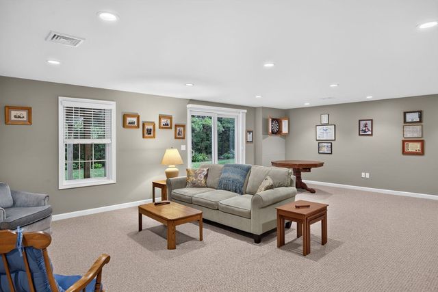 14 Horizon, Plymouth, MA 02360