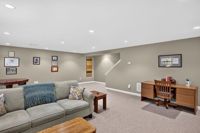 14 Horizon, Plymouth, MA 02360