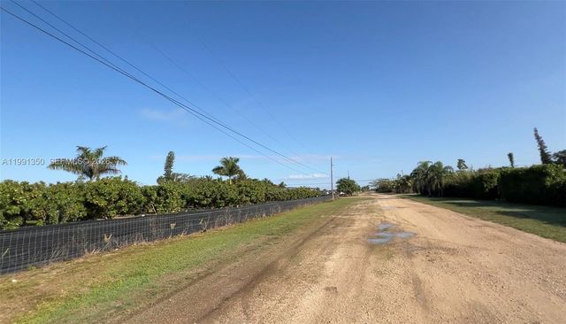 33420 SW 197, Homestead, FL 33034