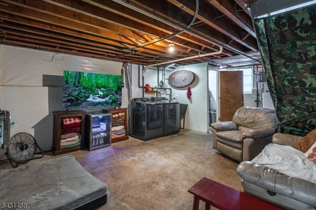 988 Wootton St, Boonton Town, NJ 07005