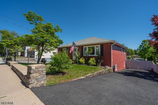 988 Wootton St, Boonton Town, NJ 07005