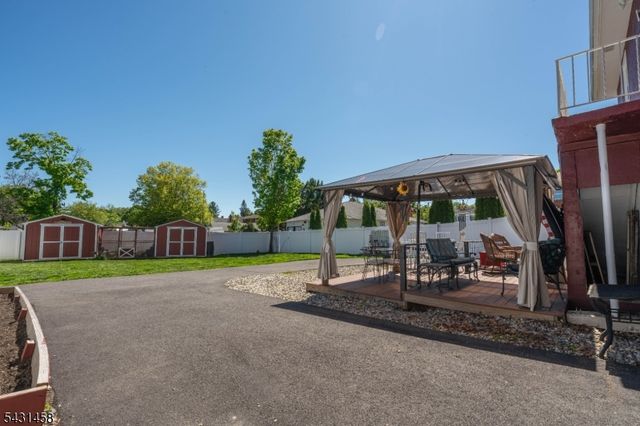 988 Wootton St, Boonton Town, NJ 07005